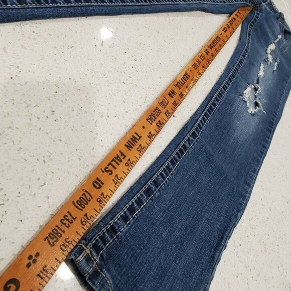 Rue21 Premiere Women’s Distressed Blue Jeans denim Size 30x30 - Picture 11 of 11